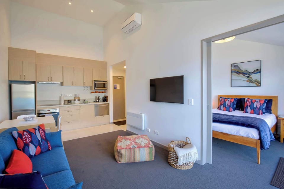 Your charming, cozy home away from home