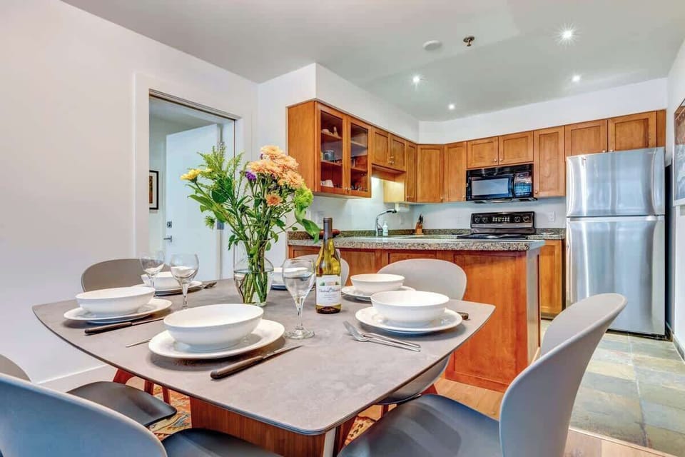 Dining Area beside Kitchen