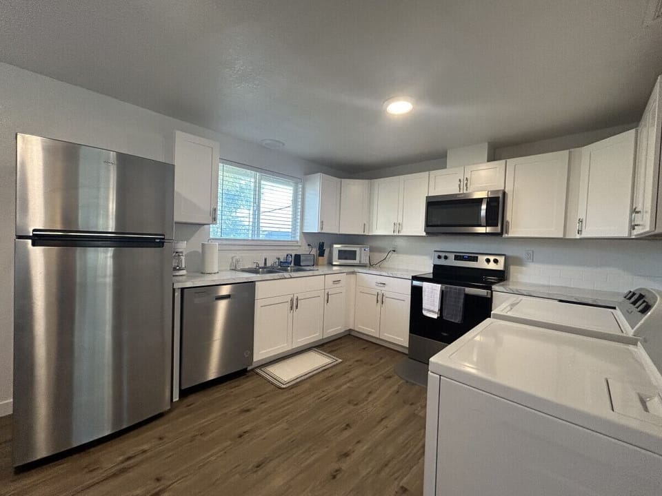 Simply Modern Kitchen