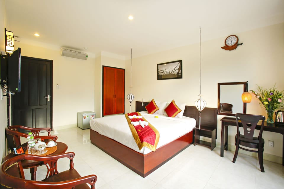 Superior Double Room | Premium bedding, minibar, in-room safe, desk