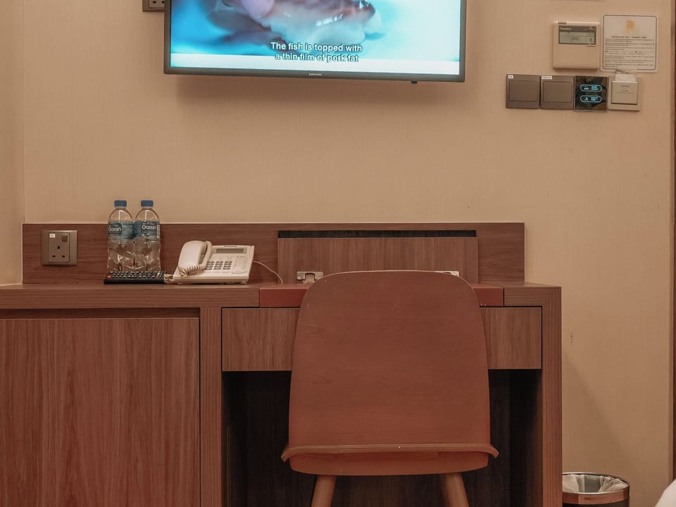 Deluxe Double Room, No Windows | Desk, laptop workspace, WiFi (free)