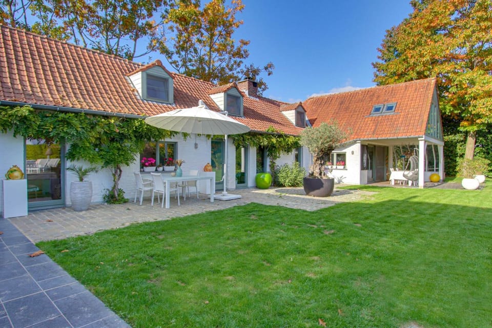 Holiday Home Exterior [summer]