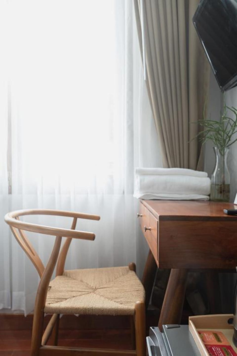Superior Single Room | Desk, soundproofing, free WiFi