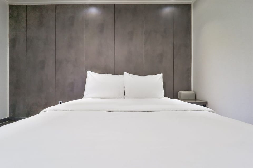 Standard Double Room | Free WiFi
