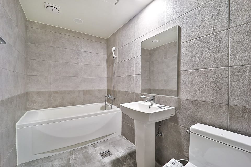 Premium Double Room | Free WiFi