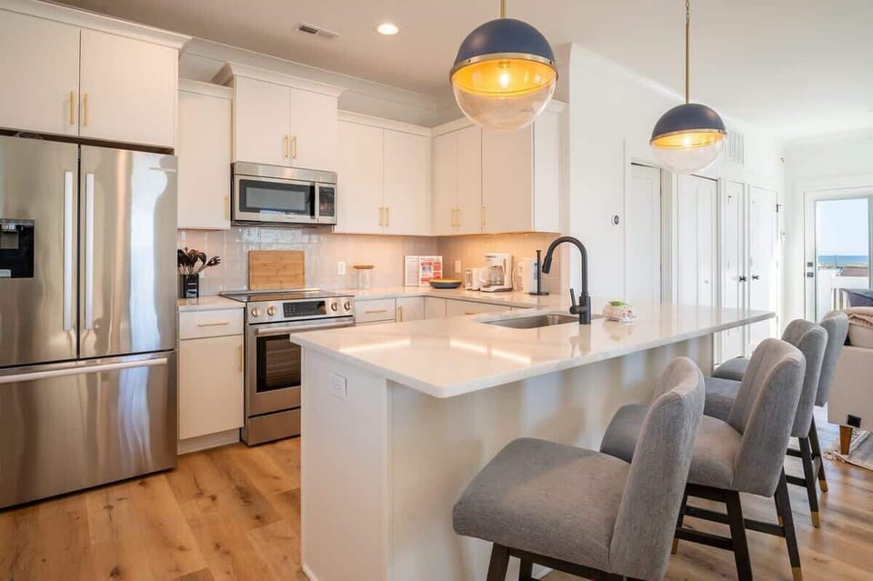 Level 4 Open Floor Plan Living and Dining