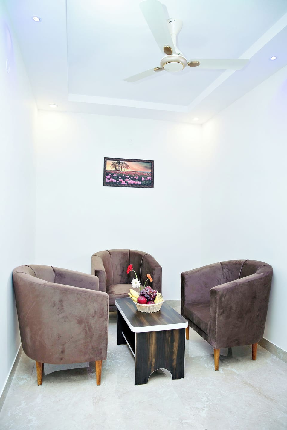 Superior Suite | Living area | TV