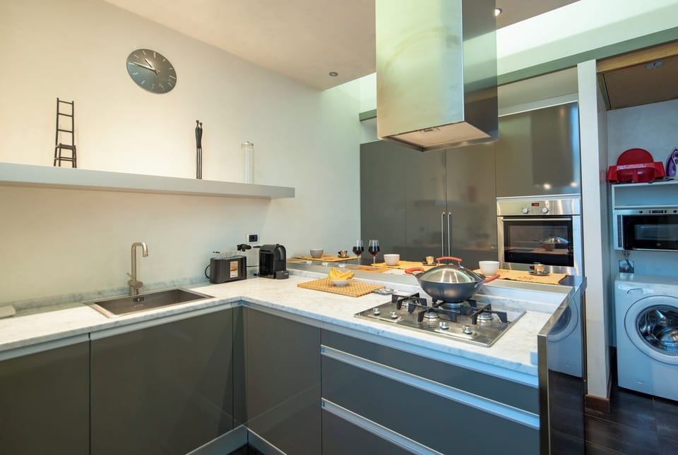Apartment | Private kitchen | Espresso maker, electric kettle