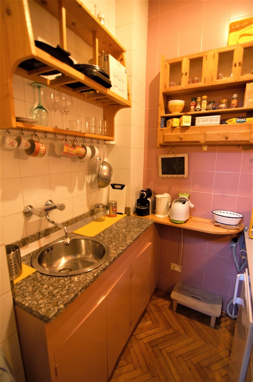Duplex | Private kitchen | Electric kettle