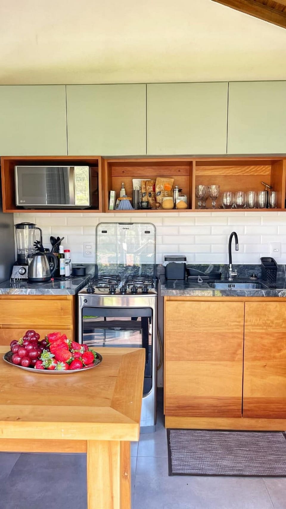 Premium House, Kitchen, Garden View | Private kitchen | Microwave, cookware/dishes/utensils, dining tables