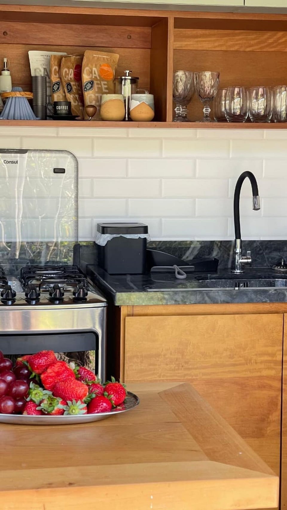 Premium House, Kitchen, Garden View | Private kitchen | Microwave, cookware/dishes/utensils, dining tables
