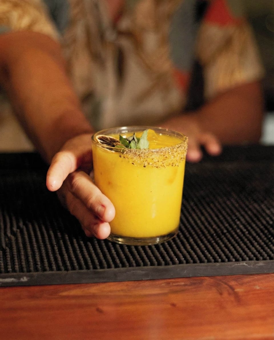 As our guest, enjoy a complimentary welcome cocktail and an exclusive 10% discount at Mamazul Tulum Mezcalería, the best restaurants in Aldea Zama, just a 10-minute walk from the property