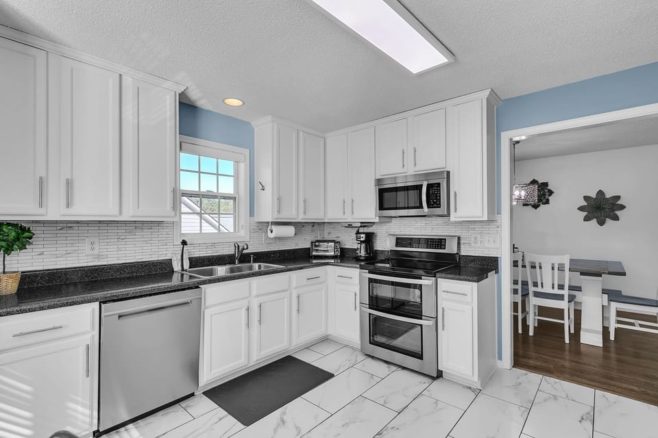 Indoors, Kitchen, Microwave, Oven, Floor