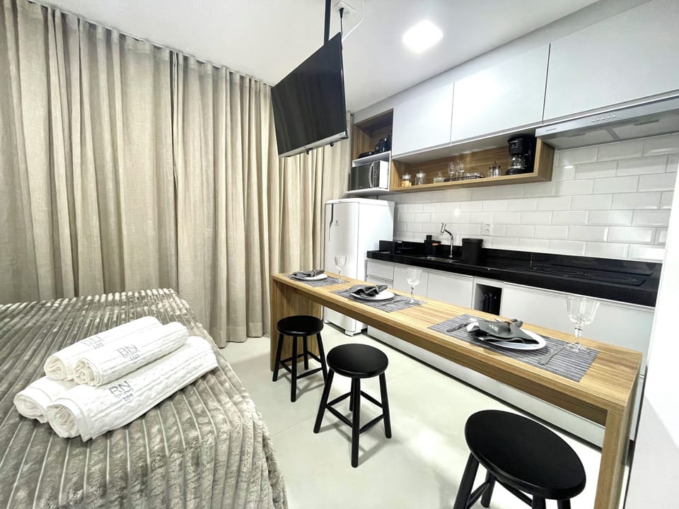 Comfort Apartment, Balcony, Sea View | Private kitchen