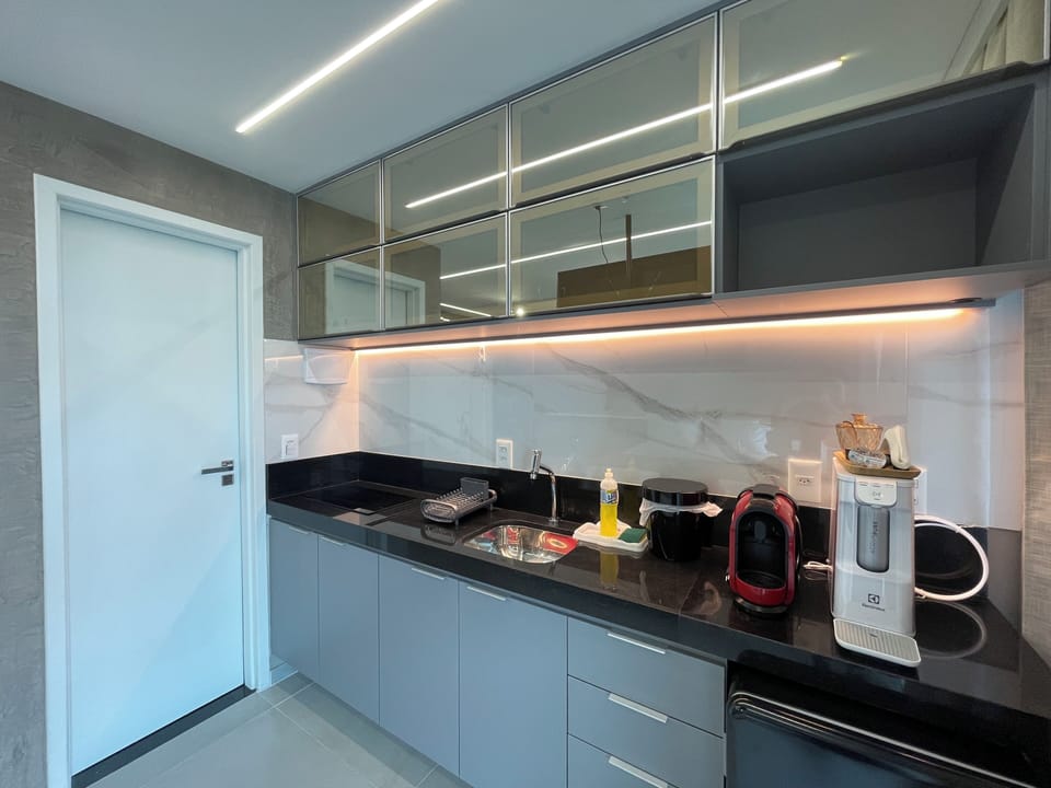 Comfort Room, Balcony, Sea View | Private kitchen