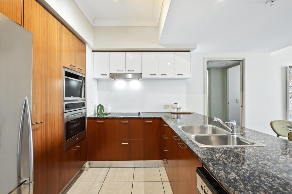 Fully equipped modern kitchen