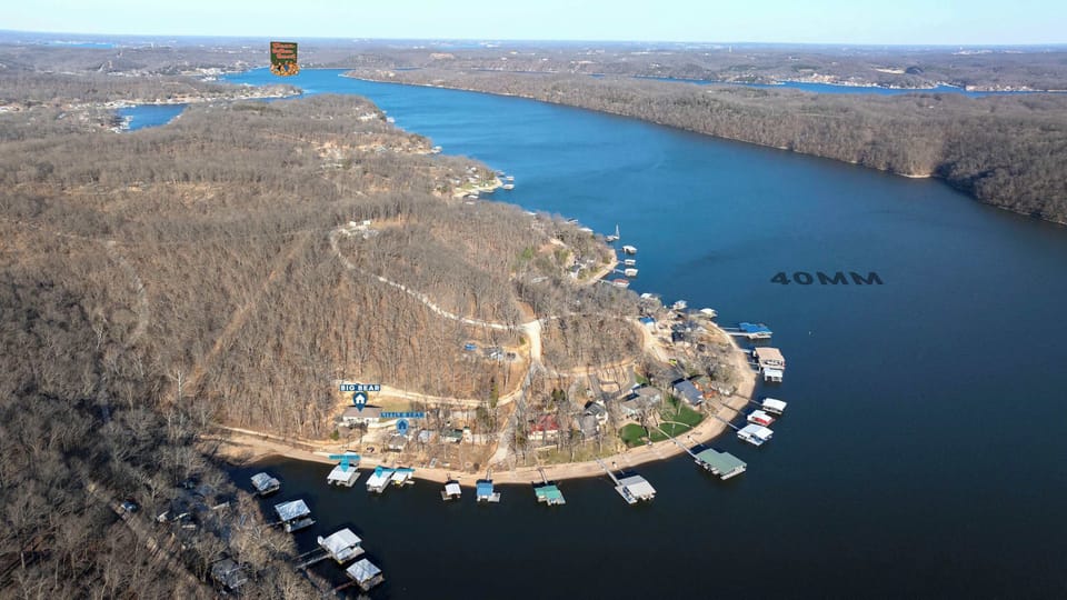 Beautiful lakefront homes near the 40 Mile Marker of the main channel