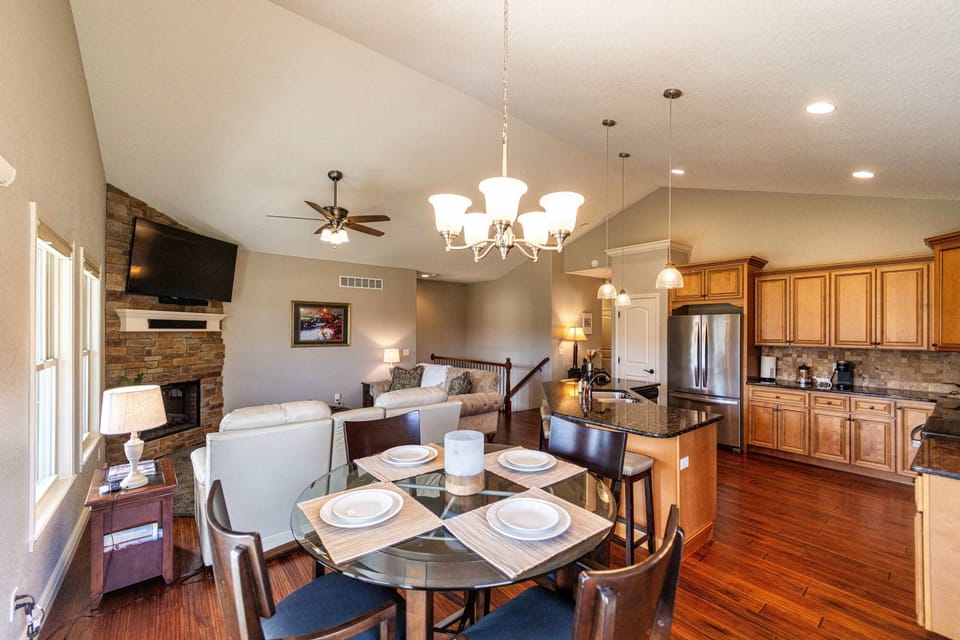 Dining table with seating for 4
