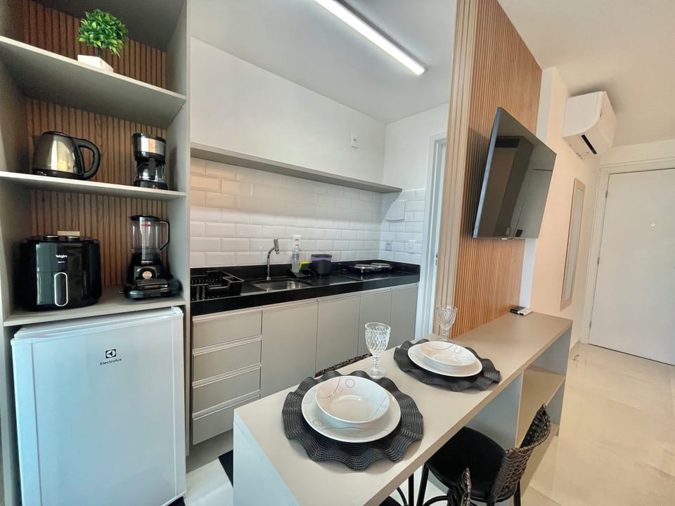 Deluxe Apartment, Balcony, Sea View | Private kitchen
