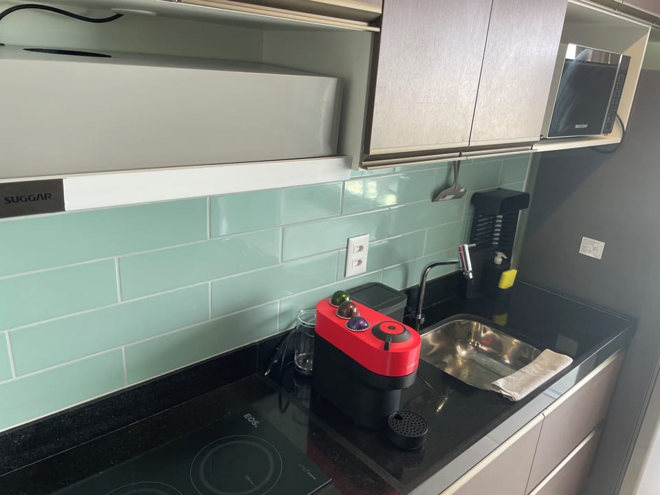 Luxury Apartment, Balcony, Sea View | Private kitchen
