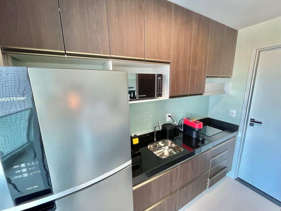 Luxury Apartment, Balcony, Sea View | Private kitchen