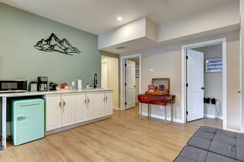 The Mountain View managed Exclusively by Rockies Rentals