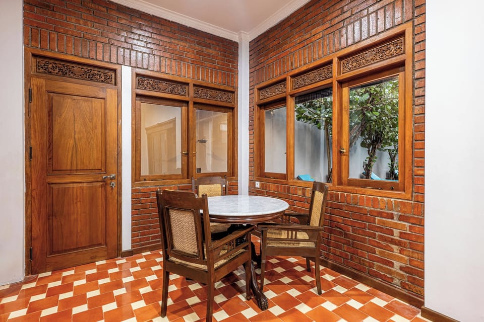 Villa | Shared kitchen | Fridge, microwave, electric kettle