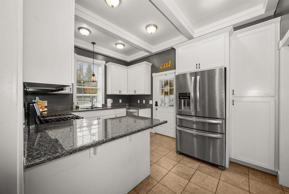 Main Floor Kitchen