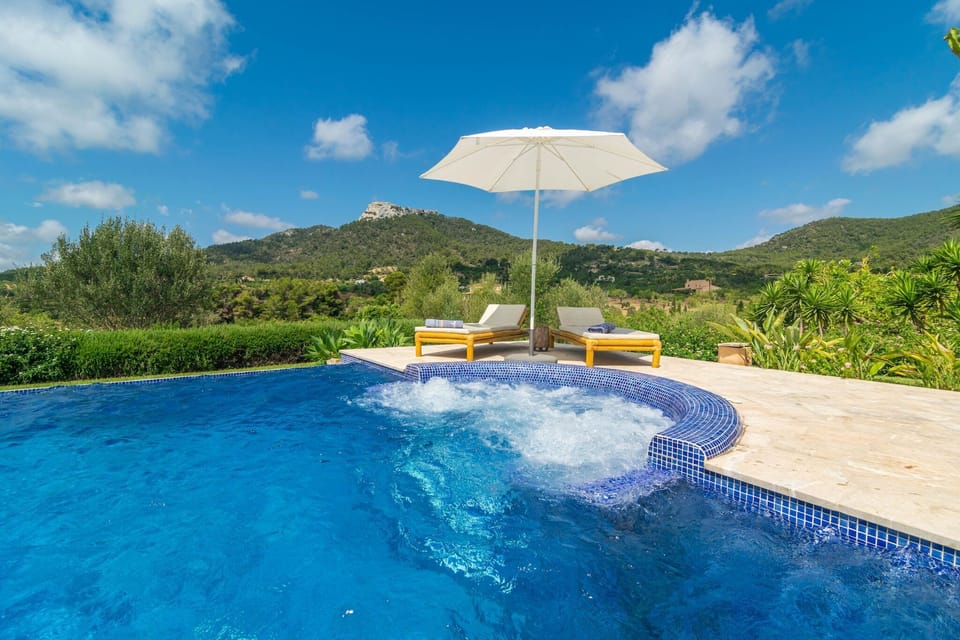 Holiday Home Swimming Pool