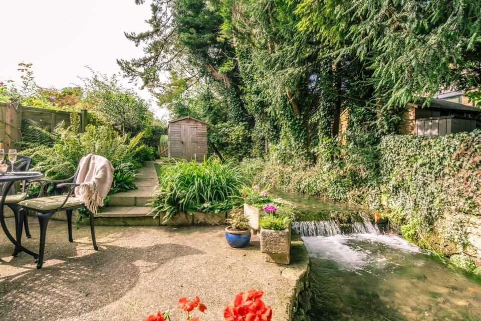 Primrose Cottage, Blockley Garden - StayCotswold