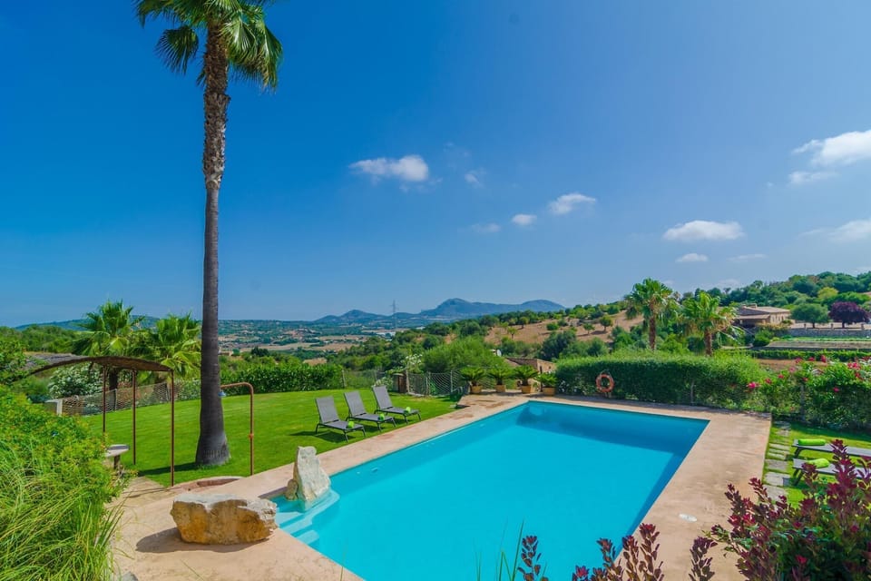 Holiday Home Swimming Pool