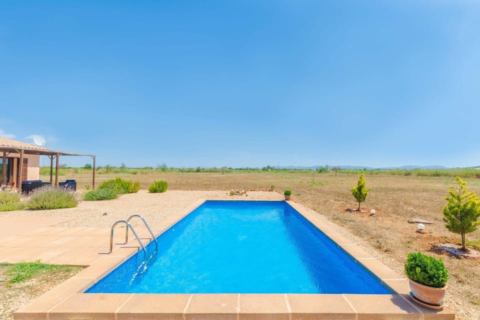 Holiday Home Swimming Pool