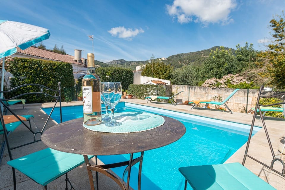 Holiday Home Swimming Pool