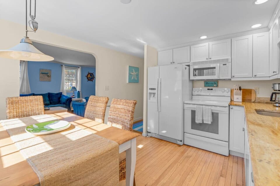 Fully equipped kitchen for all of your cooking needs. Both Drip and Keurig coffee makers available for use. Dining table with seating for 6.