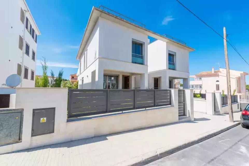 Holiday Home Exterior [summer]