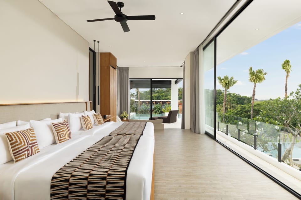 Family Villa, 6 Bedrooms, Pool View | 6 bedrooms, desk, WiFi (free), bed sheets