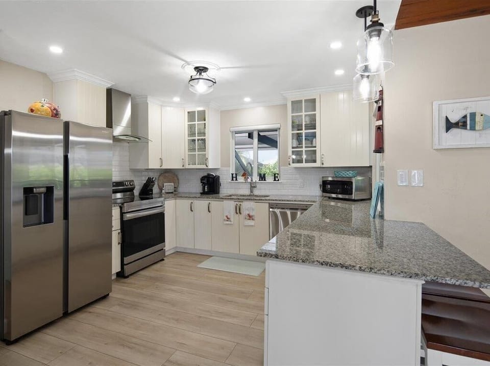 Trendy Kitchen