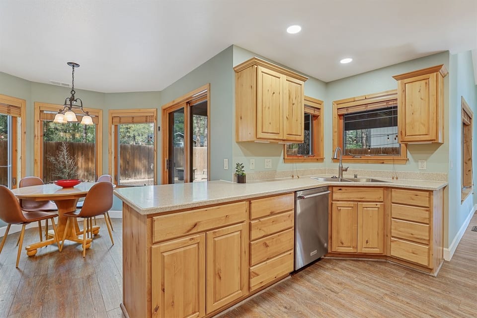 Fully Equipped Kitchen for your culinary exploits