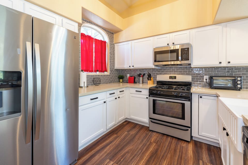 Your inner chef will love our fully stocked kitchen, equipped with premium appliances and thoughtful touches like a Nespresso coffee maker.