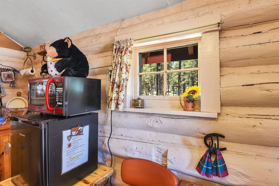This little log cabin is about as close to a true Arizona adventure as you can get