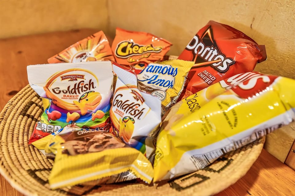 Snacky-snacky rime!
