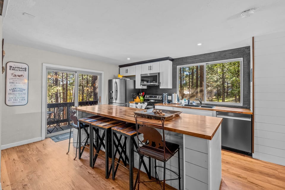 Modern Kitchen with Natural Lighting