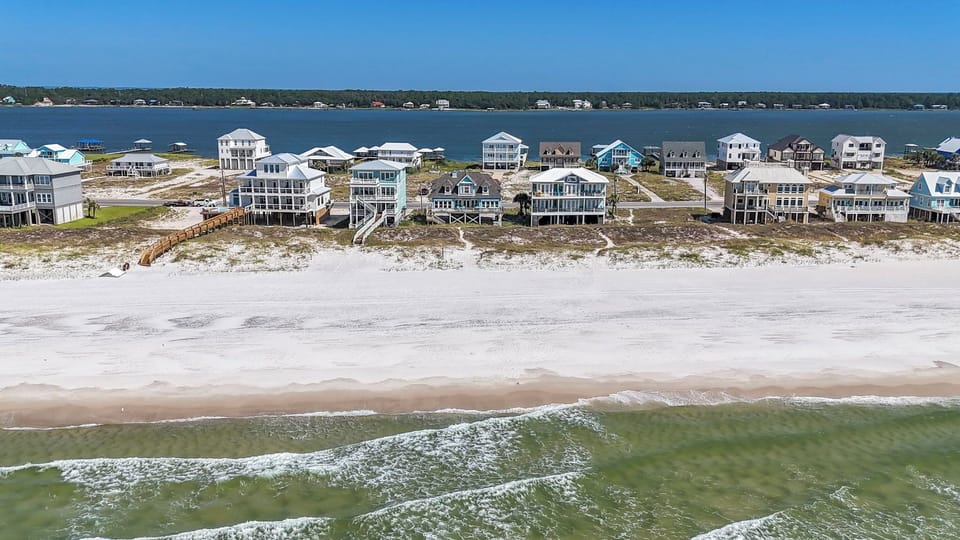 Sunset Place - Aerial view