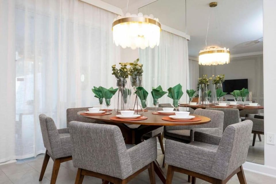 House | 4 bedrooms, Internet