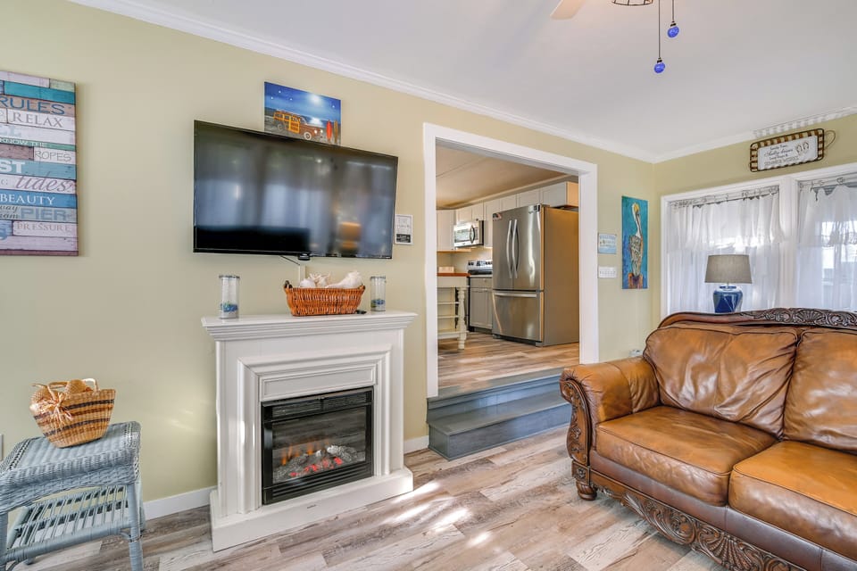 House (2 Bedrooms) | Interior