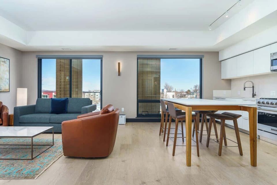 Living room & Dininf