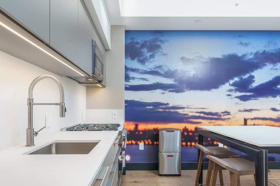 High-End Appliances Make Cooking a Breeze!