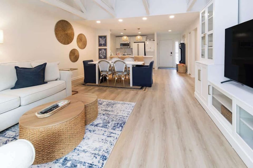Open Living Area