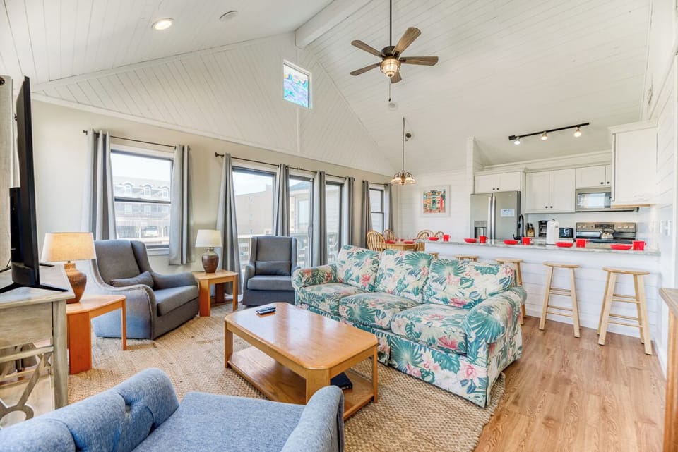 Top Level Living Area