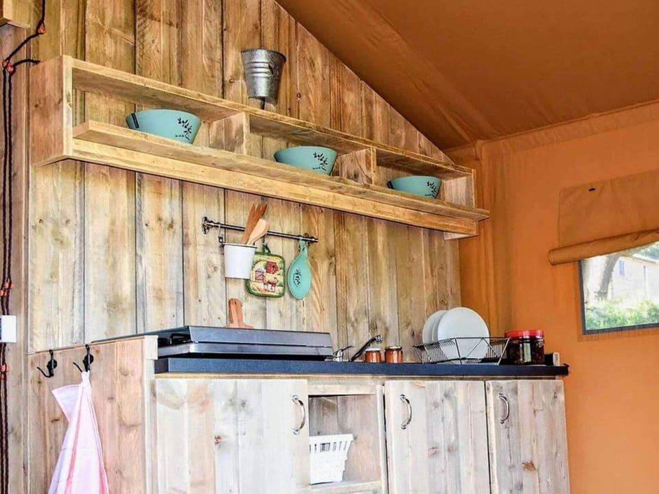 Tent | Private kitchen